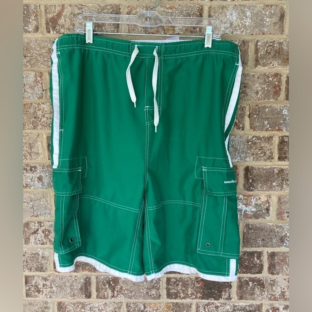 Beverly Hills Polo Club Green White Shorts swimming trunks Size medium vintage